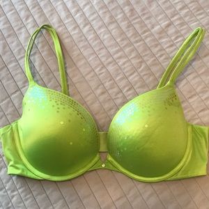 Victoria Secret Very Sexy Push-Up 36C